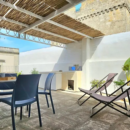 Dimora Torre Del Cavaliere Feriehus Castro (Lecce)