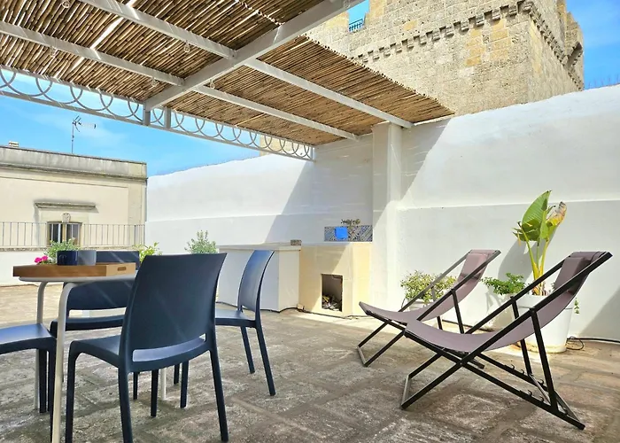 Dimora Torre Del Cavaliere Feriehus Castro (Lecce)