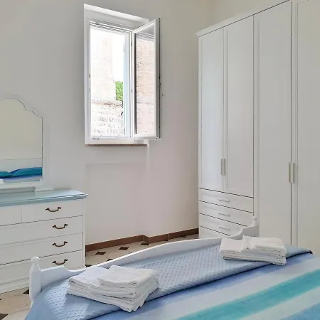 Holiday home Dimora Torre Del Cavaliere *